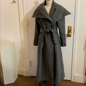 Vintage Harve Benard grey wool wrap coat
